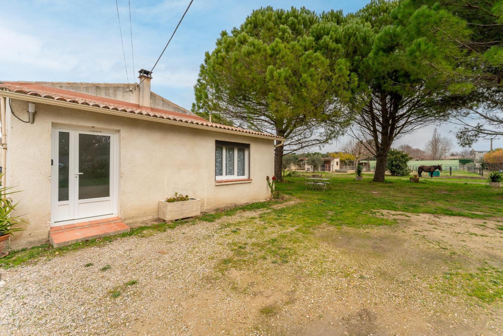 Maison Marquet Villa Beaucaire  Exterior photo